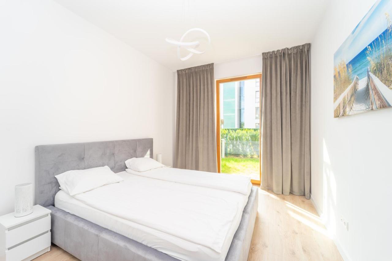 Nadmorski Dwor - Green Apartment Gdańsk Exteriör bild