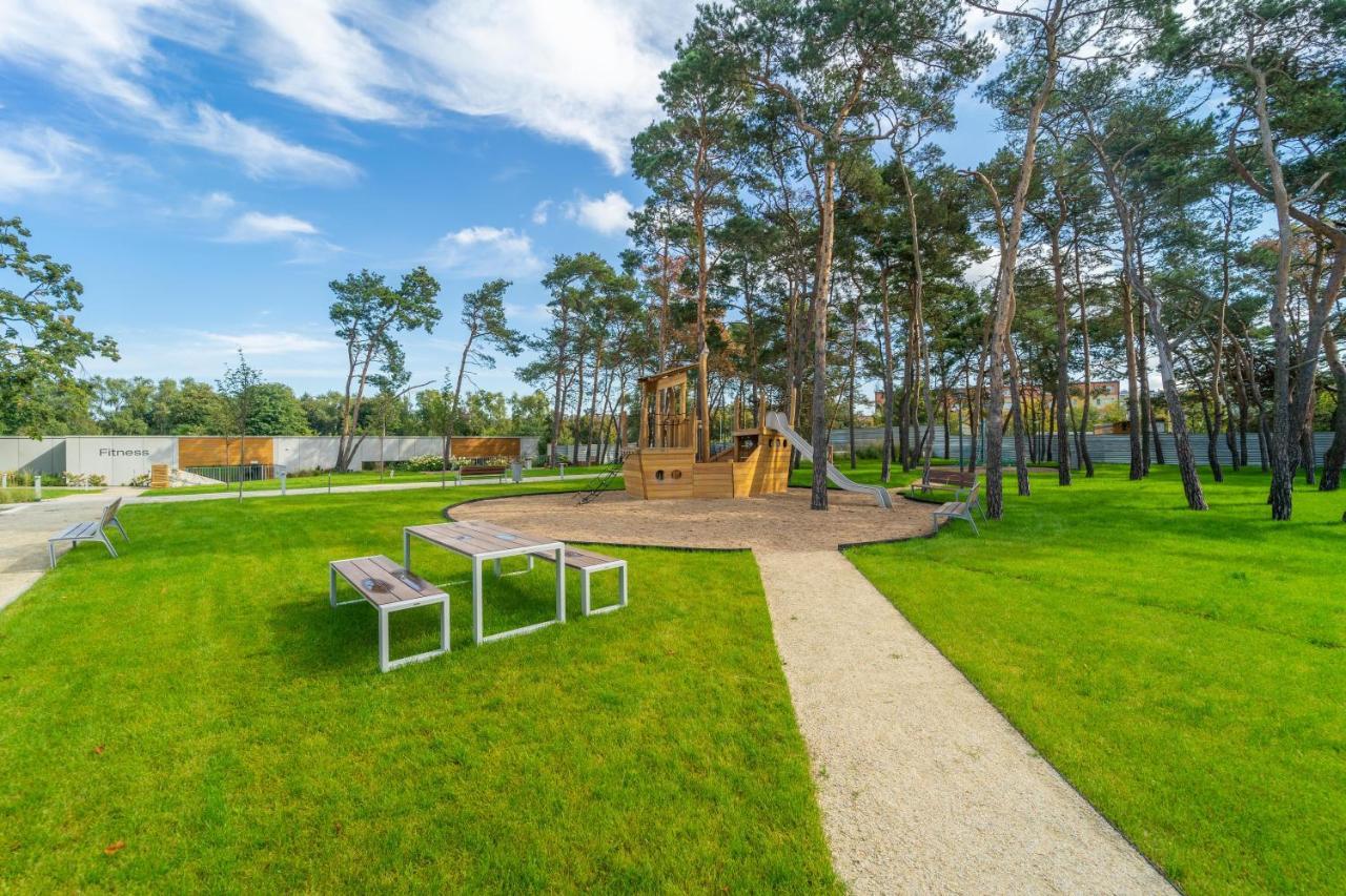 Nadmorski Dwor - Green Apartment Gdańsk Exteriör bild